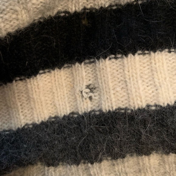 Jonathan Miller at kittyhawk lambs wool striped sweater - Picture 5 of 8